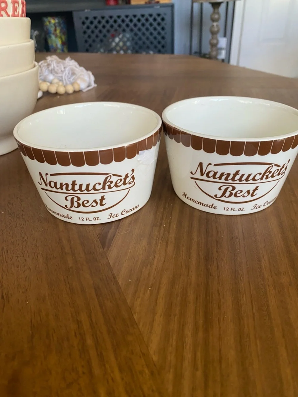 Sur la table Nantucket's Best Cream Ceramic Dessert Cups - Set of 2